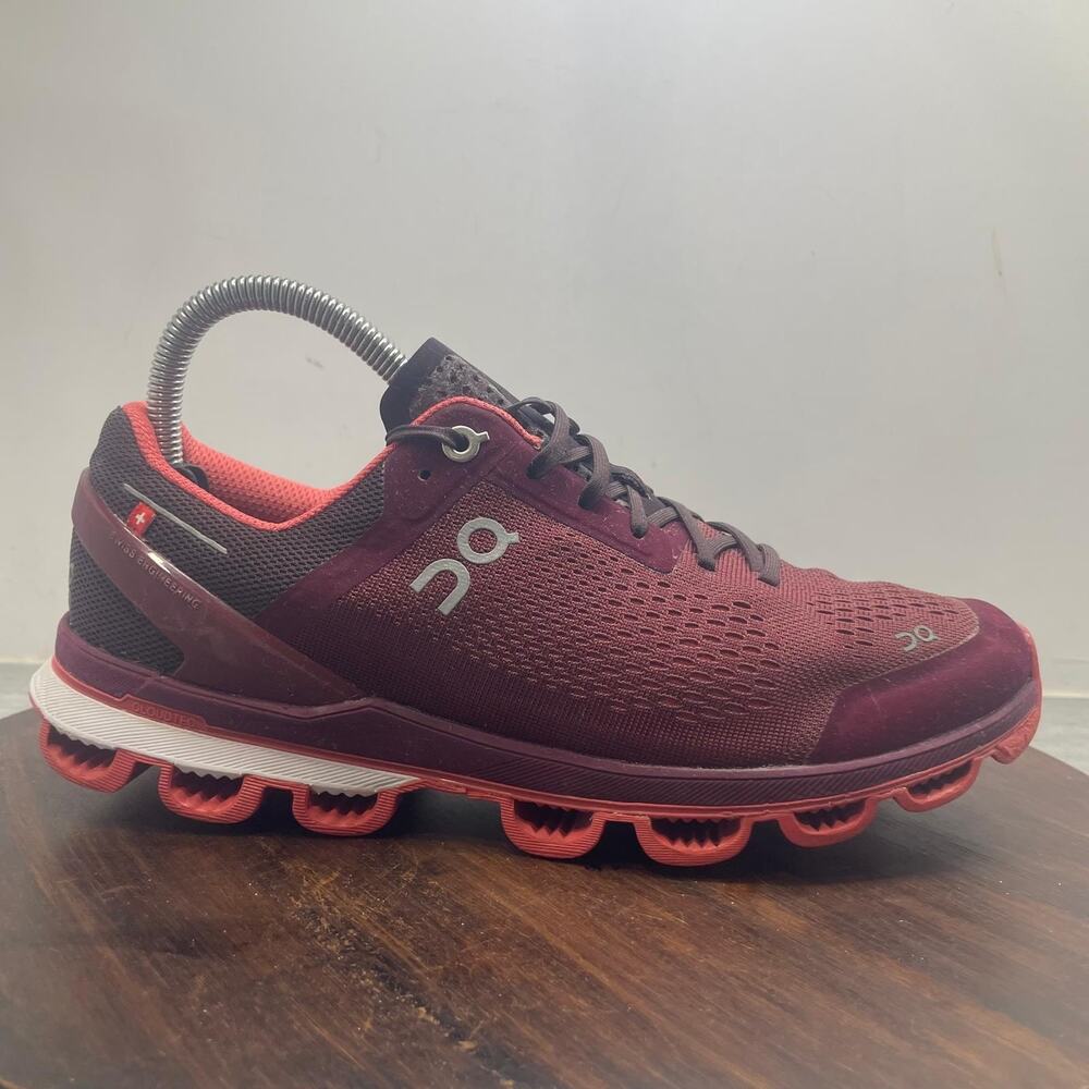On Cloudsurfer Swiss Engineering Women's Size 8 Running Shoes Mulberry Coral